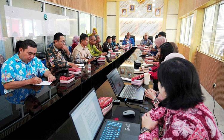 Staf Ahli Pemhupol Kalteng Tekankan Kerja Sama Kalteng-Kalsel Harus Beri Manfaat Nyata