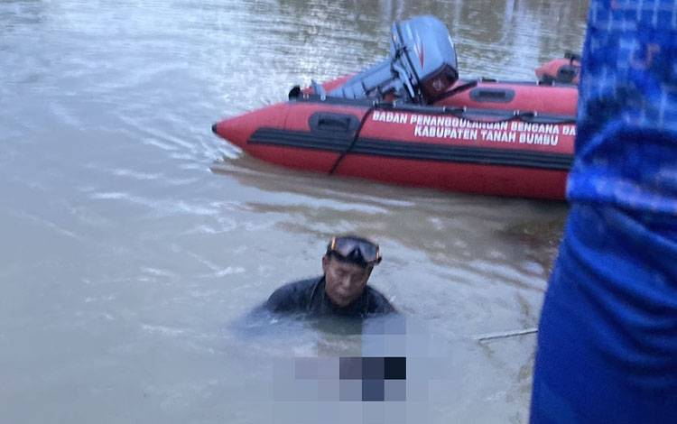 Bocah 10 Tahun Tenggelam di Danau Arraudah Tanah Bumbu Ditemukan Meninggal Dunia