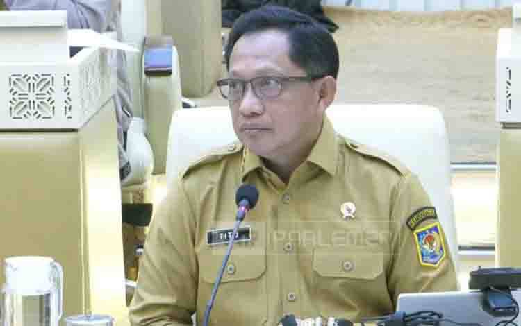 Mendagri Minta Pemda Tak Lagi Rekrut Tenaga Honorer Baru