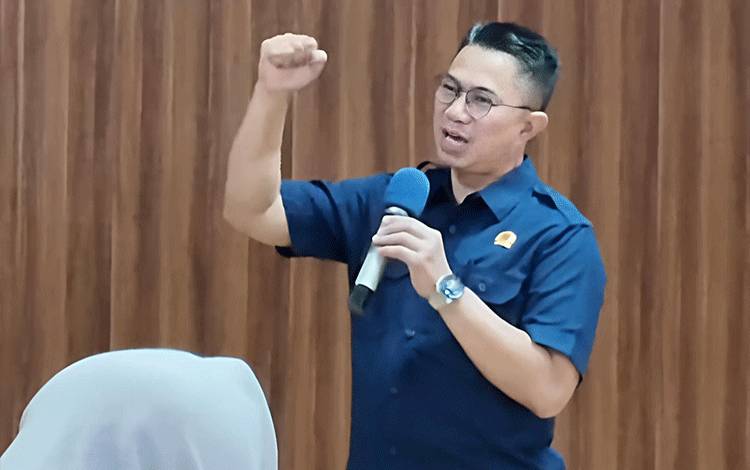 Wakil Ketua III DPRD Kalteng Ajak Mahasiswa Berkolaborasi Bangun Kalimantan Tengah