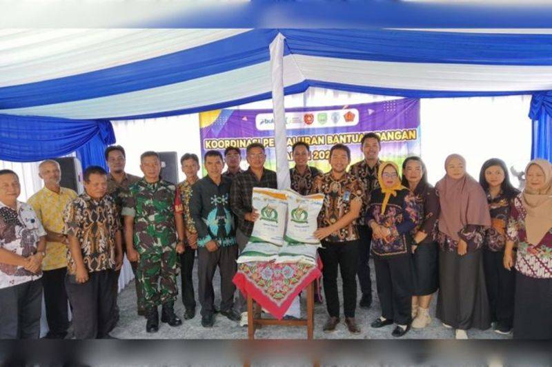 Bulog Kobar Salurkan 526 Ton Beras SPHP untuk Jaga Stabilitas Harga Pangan