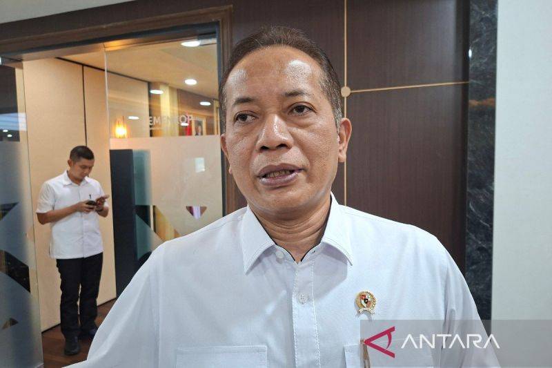 Menkop Targetkan 40 Ribu Koperasi Merah Putih Mulai Beroperasi Akhir 2026