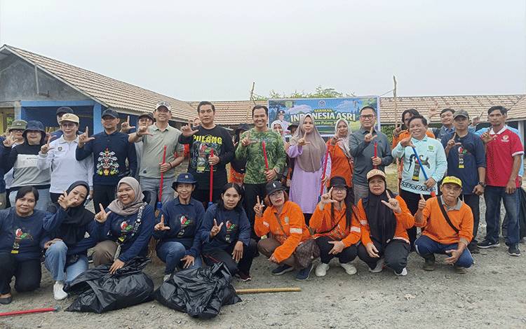 DLH Pulang Pisau Gencarkan Penanaman Pohon dan Edukasi Pengelolaan Sampah