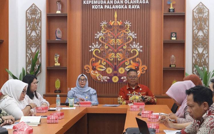 Kepala Disparbudpora Palangka Raya Pimpin Rapat Persiapan APEKSI 2026