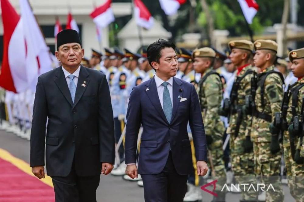 Menhan Jepang Kunjungi Indonesia, Bahas Kerja Sama Pertahanan dengan Prabowo dan Sjafrie