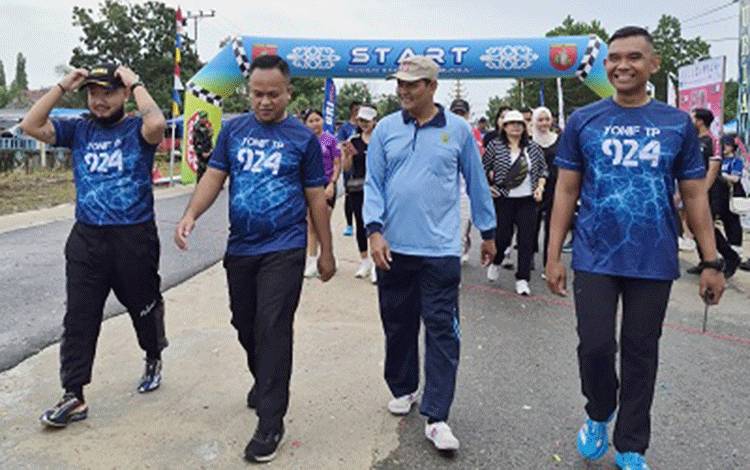 Panca Run Yonif 924/Uria Mapas Perkuat Nasionalisme dan Dukung Ketahanan Pangan di Bartim