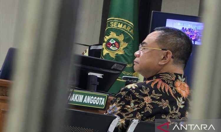 Bupati Non-aktif Pati Sudewa saat menjalani sidang di Pengadilan Tipikor Semarang, Senin (15/6/2026). (ANTARA/I.C. Senjaya)