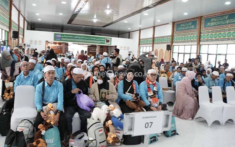 35 Jemaah Haji Kapuas Kloter 8 Tiba di Tanah Air, Pemulangan Tahun 2026 Rampung