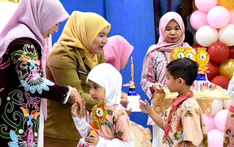 Bunda PAUD Barito Utara Ajak Orang Tua dan Sekolah Perkuat Pendidikan Karakter Anak
