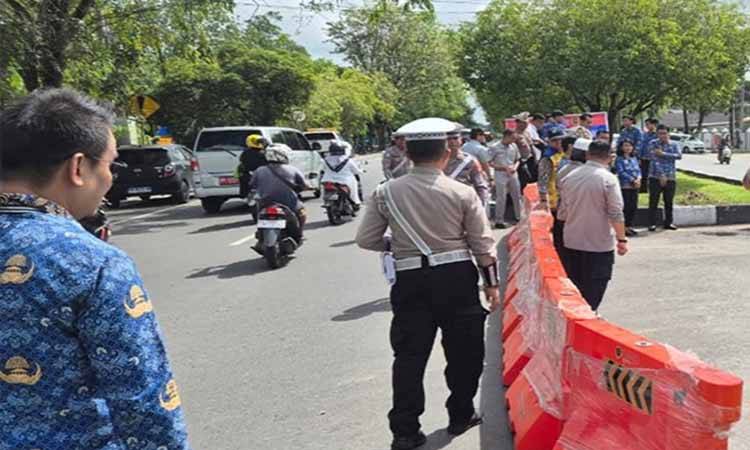 Dishub Kalteng Tutup U-Turn RTA Milono