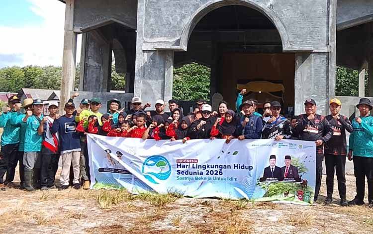 Aksi Bersih Pantai Ujung Pandaran Jadi Momentum Perkuat Kepedulian Lingkungan di Kotim