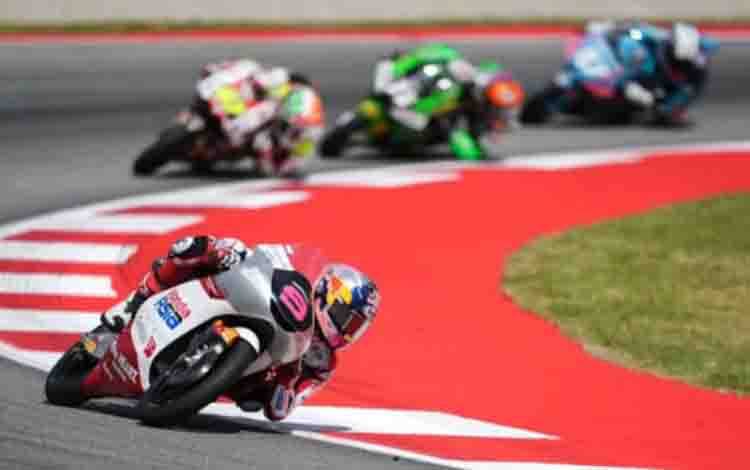 Veda Ega Amankan Tiket Q2 Moto3 Ceko setelah O'Shea Didiskualifikasi