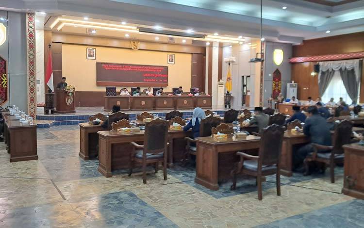 Fraksi PAN-PKS DPRD Kobar Usul Posko Pemeriksaan Truk Overload