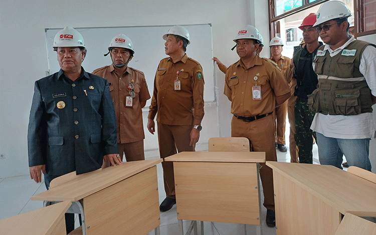 Bupati Kotim Tinjau Pembangunan Sekolah Rakyat