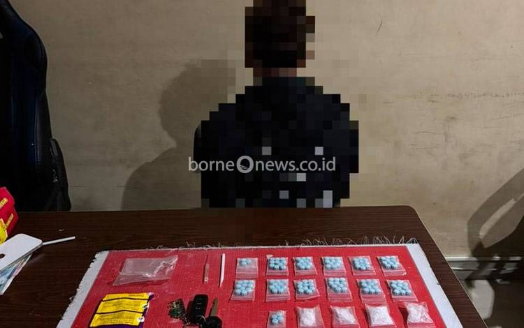 Polresta Palangka Raya Tangkap Remaja 17 Tahun Miliki 9 Paket Sabu dan 121 Butir Ekstasi