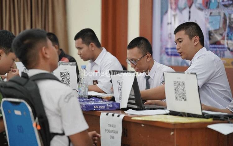 Penerimaan Murid Baru SMKN 1 Palangka Raya Gunakan Sistem Aplikasi dan Nilai Rapor
