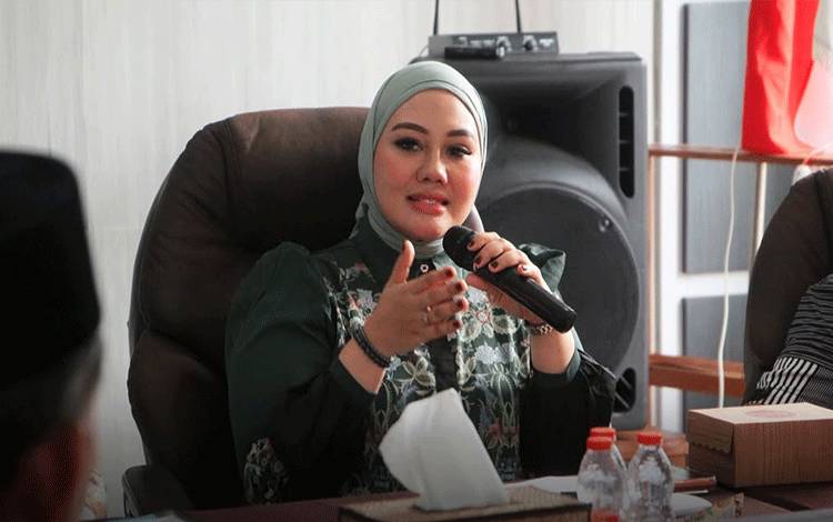 Anggota DPD RI Asal Kalteng Sampaikan Terima Kasih atas Dedikasi Para Bidan