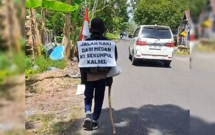 Jalan Kaki dari Medan ke Sekumpul, Peziarah Singgah di Masjid Jami At-Taqwa Pulang Pisau