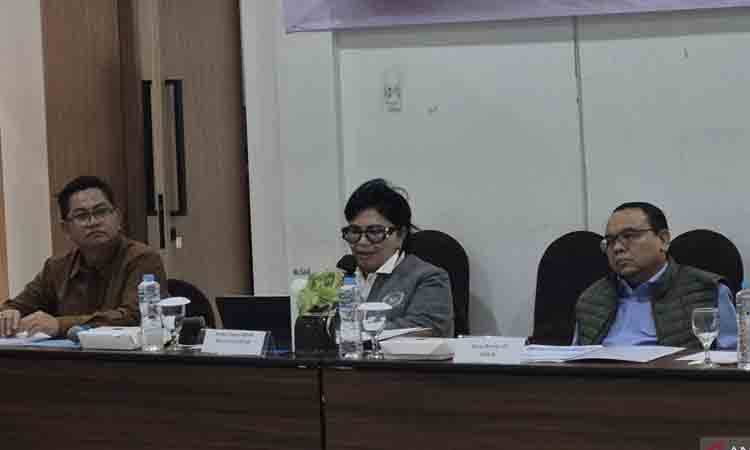 Ketua Tim Panja Air Minum Dalam Kemasan Komisi VII DPR RI, Evita Nursanty, saat memberikan sambutan di Bandung, Jawa Barat, Kamis (25/6/2026). ANTARA/Ilham Nugraha