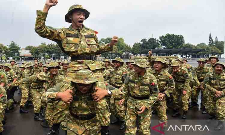 Marinir Jelaskan Prosedur Penanganan Peserta Sakit saat Latsarmil