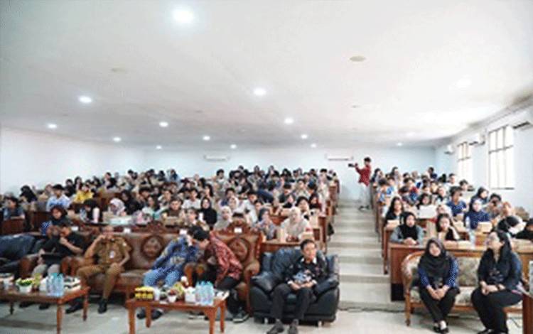 OJK dan BEI Perkuat Literasi Keuangan di Kotim, Mahasiswa hingga Pelajar Didorong Melek Investasi