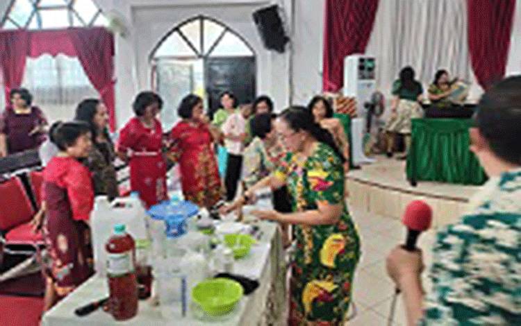 Pelatihan Keterampilan Dinilai Mampu Perkuat Ekonomi Keluarga Perempuan Gereja