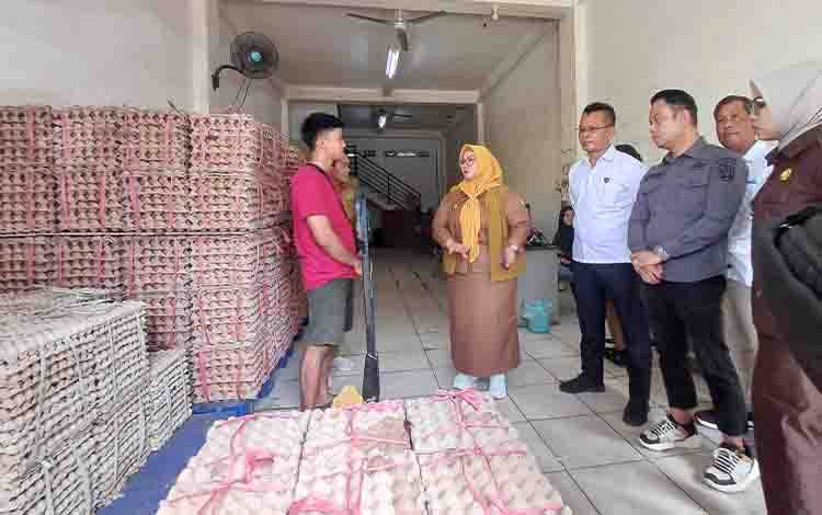 Peternak Lokal Belum Mampu Penuhi Kebutuhan Telur di Kotim