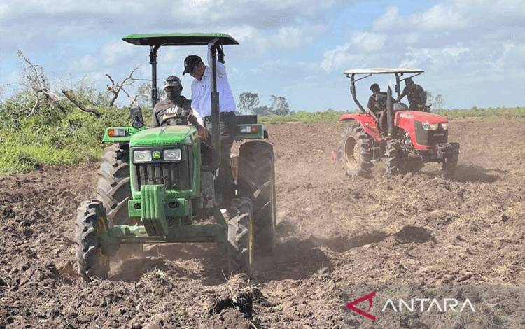 Mentan Amran Kawal Cetak Sawah dan Pplah di Tanah Papua 137 Ribu Ha