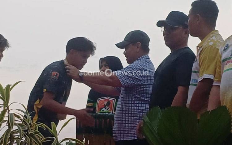 Bupati Kotim Dorong Turnamen HNR Cup Jadi Agenda Tahunan Olahraga di Kalimantan Tengah