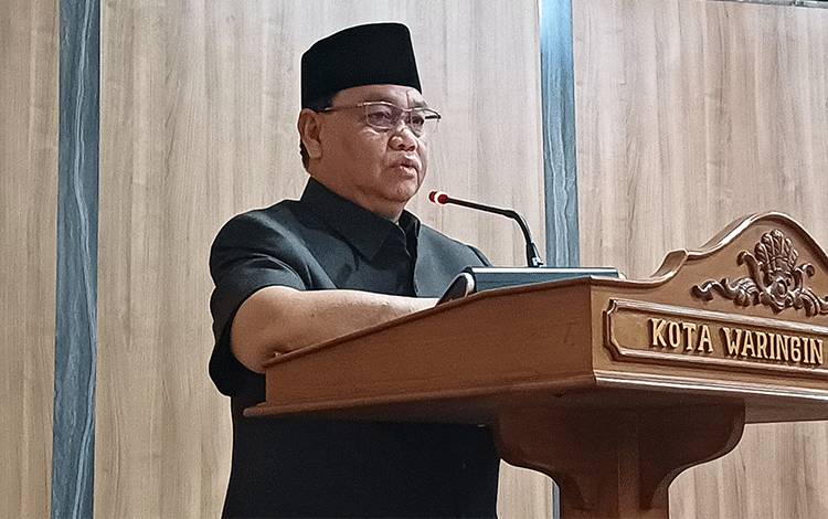 Bupati Kotim Janji Tuntaskan Akses Air Bersih Wilayah Selatan Hingga Pulau Hanaut