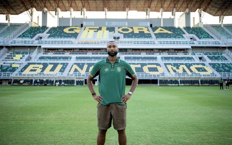 Persebaya Datangkan Yuran dan Pinjamkan Gali Freitas ke Madura United