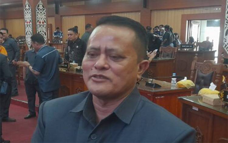 DPRD Palangka Raya Minta Distribusi dan Ketersediaan BBM untuk Masyarakat Diprioritaskan