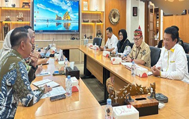 Bupati Seruyan Jemput Dukungan Kemenperin untuk Perajin Rotan, Usulkan Mesin Modern dan Pelatihan IKM