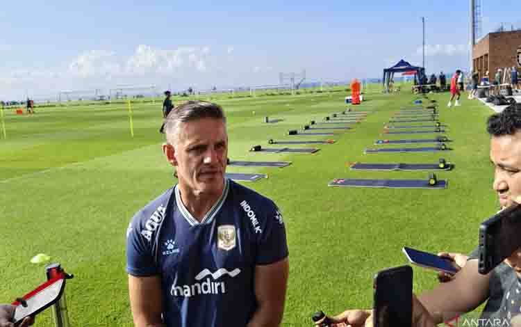 John Herdman Akui Tak Gentar Hadapi John Herdman akui tak gentar hadapi Vietnam di Piala AFF