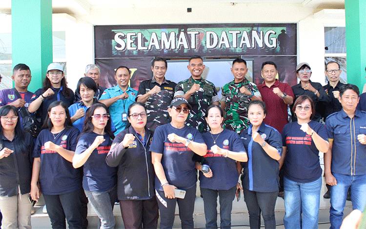 Danyonif TP 924/Uria Mapas Sebut Media Mitra Strategis Jaga Stabilitas Barito Timur
