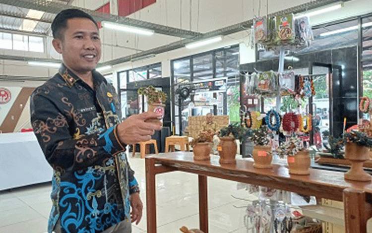 Swalayan UMKM Sampit Kian Dikenal, Penjualan Produk Lokal Meningkat