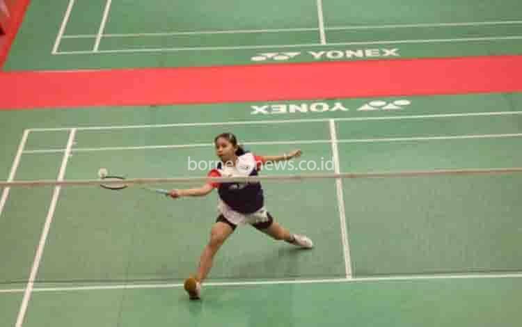 Pebulu tangkis tunggal putri Metta Handayani Hartono saat tampil di babak 16 besar nomor tunggal putri U-15 Jaya Raya Junior International Grand Prix 2026 di GOR PB Jaya Raya, Bintaro, Tangerang Selatan, Jumat (10/07/2026). (ANTARA/HO-PB Jaya Raya)
