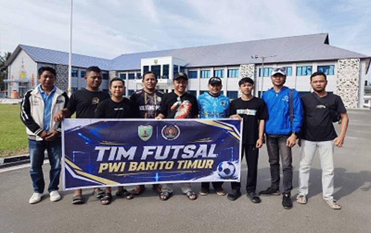 Ketua PWI Bartim Tekankan Sportivitas di Turnamen Futsal PWI DAS Barito dan Gumas