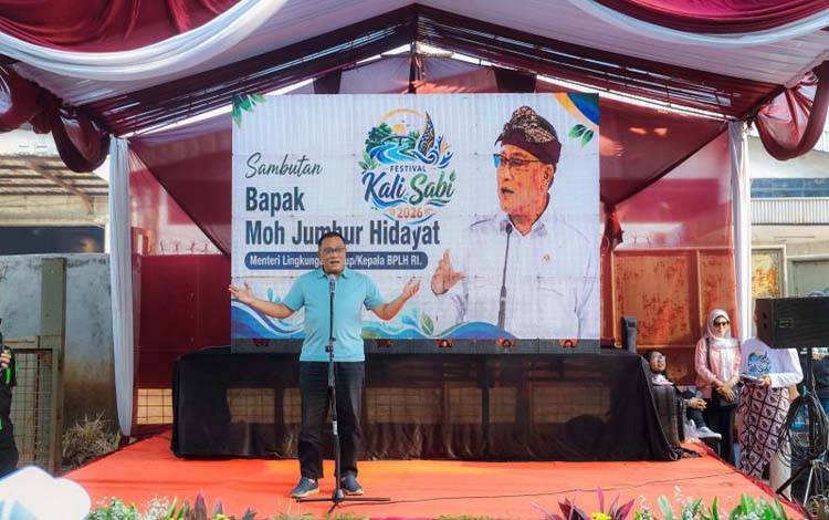 KLH Siapkan Aturan EPR, Produsen Wajib Danai Pengelolaan Sampah Plastik
