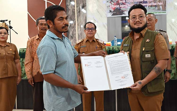 Pemkab Bartim Perkuat Program Jagung Nasional, 59 Unit Alsintan Bantuan Kementan Disalurkan ke Poktan