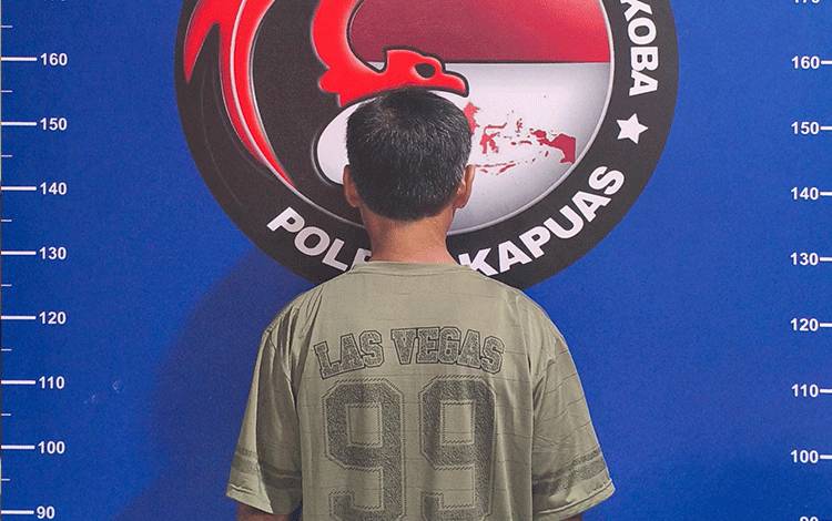 Pengedar Sabu Paruh Baya di Handiwung Diringkus Polres Kapuas