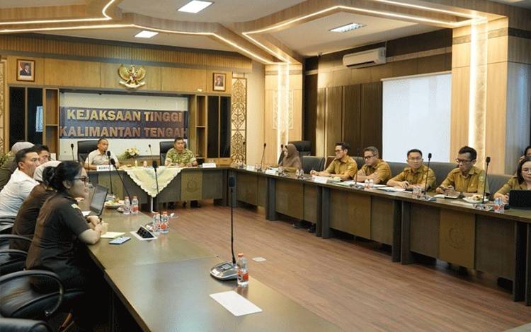 Kejaksaan Tinggi Kalteng Gelar Rakor Percepat Program Koperasi Desa Merah Putih