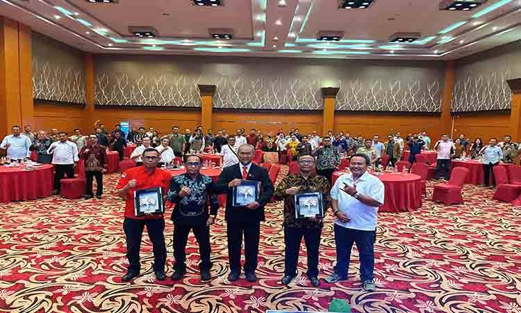 Puluhan Perusahaan Sawit Ikuti Bedah KUHP Nasional yang Digelar GAPKI Kalteng