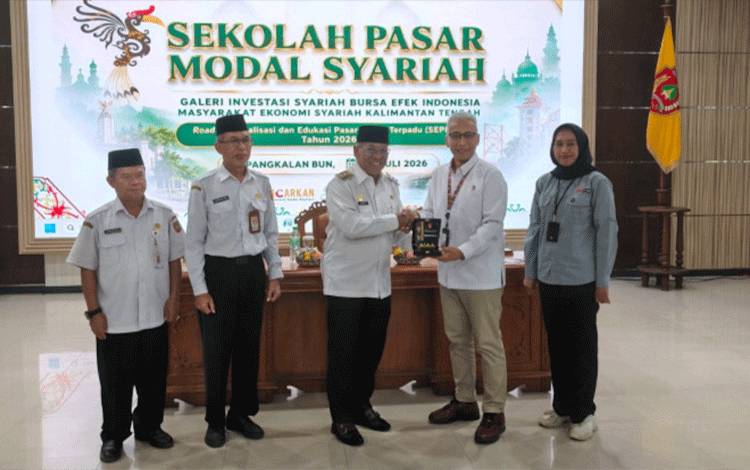 Wabup Kobar Ajak Masyarakat Melek Investasi Syariah Untuk Hindari Investasi Bodong