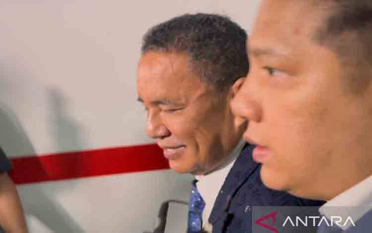 Hotman Paris Resmi jadi Kuasa Hukum Eks Jampidsus