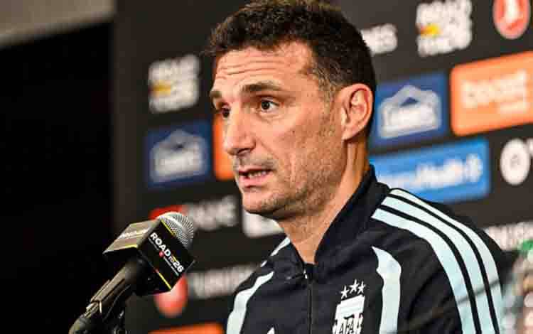 Pelatih Argentina Lionel Scaloni Akui Spanyol Tampil Lebih Baik