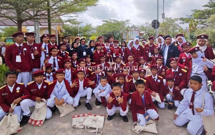 Siswa Angkatan Pertama Sekolah Rakyat Kotim Belum Pindah ke Gedung Permanen