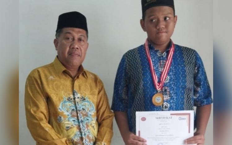 Pelajar MTsN 1 Kapuas Raih Medali Emas pada Kompetisi Orion 2026