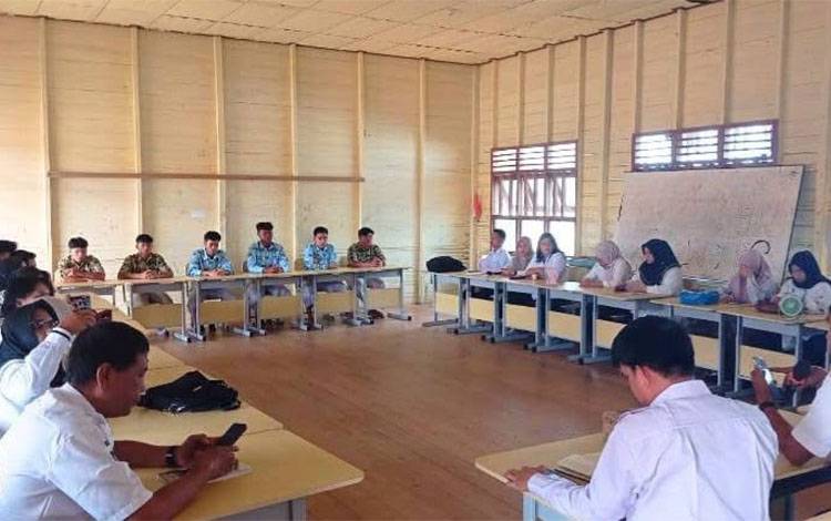 Dispursip Seruyan Sosialisasikan E-Perpus kepada Pelajar SMAN 1 Seruyan Hulu