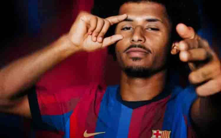Barcelona Resmi Umumkan Transfer Karim Adeyemi dari Borussia Dortmund
